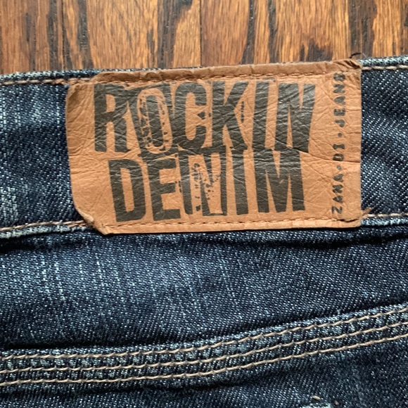 Shorts. Really short shorts. It’s low-waisted - Picture 5 of 5